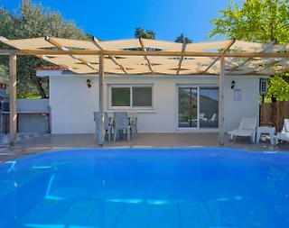 Muğla Fethiye'de Geniş Bahçeli, Özel Havuzlu, 2+1 Villa - 2