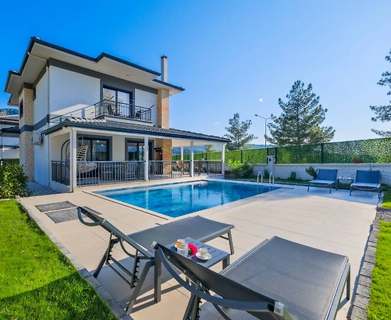 Fethiye Yeşilüzümlü'de Huzur Dolu Doğada, Özel Havuzlu, Kiralık Villa - 1