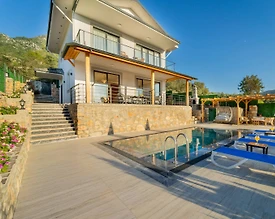 Fethiye Yeşilüzümlü'de Huzurlu Doğada, Özel Havuzlu, Konforlu Villa - 2
