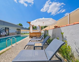 Fethiye Yeşilüzümlü'de Huzurlu Doğada, Özel Havuzlu, Lüks Villa - 3