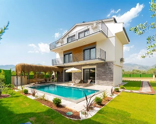 Fethiye Yeşilüzümlü'de Muhteşem Doğada, Özel Havuzlu, Bahçeli Villa - 1