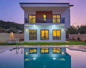 Fethiye Yeşilüzümlü'de Sakin Doğada, Özel Havuzlu, Konforlu Villa - 2