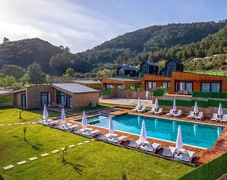 Fethiye Yeşilüzümlü'de Site İçerisinde, Özel Havuzlu, 4 Kişilik Villa - 1