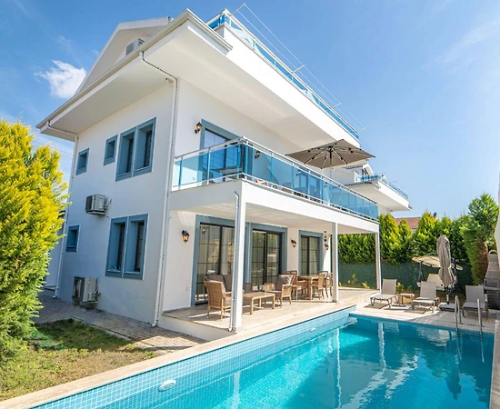 Fethiye Çiftlik'te Geniş Ailelere Uygun, Özel Havuzlu, Lüks Villa - 1