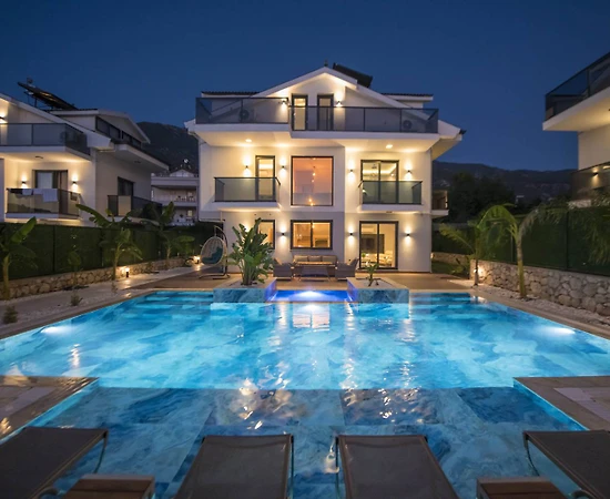 Fethiye'de Eşsiz Doğa İçerisinde, Özel Havuzlu ve Bahçeli, Lüks Villa - 1