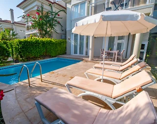 Fethiye'de Kalabalık Ailelere Uygun, Özel Plaj ve Havuzlu, Şık Villa - 5