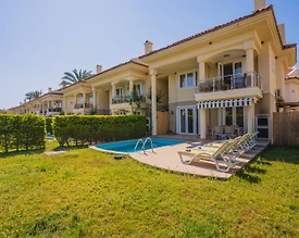 Fethiye'de Merkeze Yakın Konumda, Özel Havuzlu, Kiralık Villa - 3