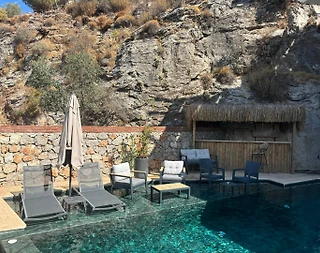 Fethiye Karaağaç'ta Modern Mimarili, Özel Havuzlu, Jakuzili Villa - 4