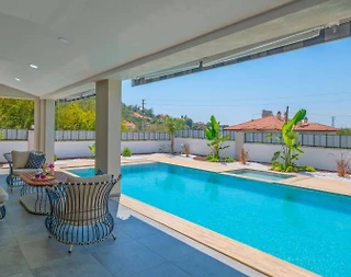 Fethiye'de Geniş Ailelere Uygun, Özel ve Kapalı Havuzlu Villa - 3