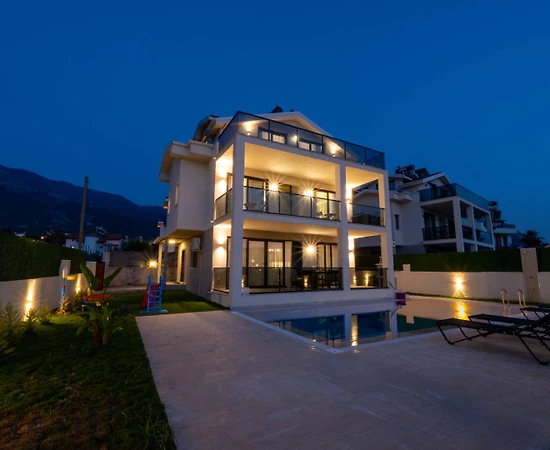 Fethiye Ölüdeniz'de Muhteşem Doğada, Özel Havuzlu, Konforlu Villa - 1