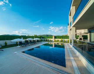 Muğla Fethiye'de Doğal Güzelliklere Yakın, Özel Havuzlu, Modern Villa - 2