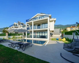 Muğla Fethiye'de Doğal Güzelliklere Yakın, Özel Havuzlu, Modern Villa - 3