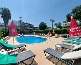 Fethiye Ölüdeniz'de Çekirdek Ailelere Uygun, Ortak Havuzlu, 2+1 Apart - 3