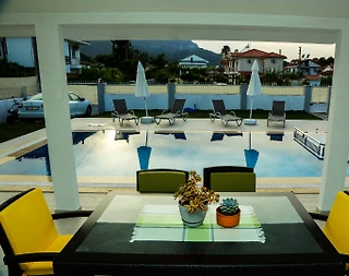 Muğla Dalyan'da Merkeze Yakın Konumda, Özel Havuzlu, 4+1 Kiralık Villa - 2