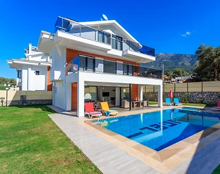 Ölüdeniz'de Kalabalık Ailelere Uygun, Özel Havuzlu, Otantik Villa - 2