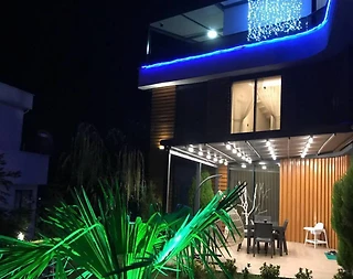 Sapanca Kırkpınar'da Modern Tasarımlı, Özel Havuzlu, Bahçeli Villa - 4
