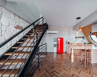 Antalya Finike'de Geniş Bahçeli, Açık ve Kapalı Havuzlu, Şık Villa - 5