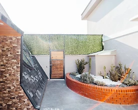 Antalya Finike'de Geniş Bahçeli, Açık ve Kapalı Havuzlu, Kiralık Villa - 2