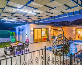 Kaş Bezirgan'da Sakin Konumda, Özel Havuzlu, Balayı Villası - 3