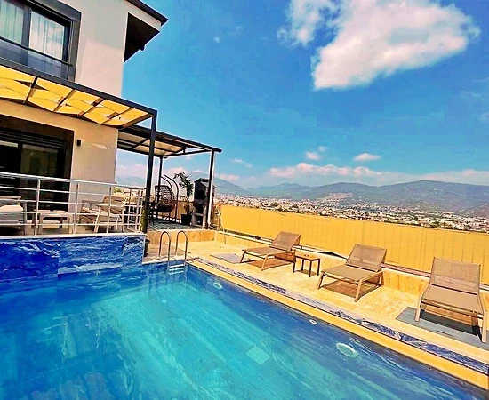 Fethiye Karaçulha'da Geniş Ailelere Uygun, Özel Havuzlu Modern Villa - 1