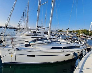 Göcek'in Engin Maviliklerinde, 3 Kabinli, 6 Kişilik, Kiralık Yelkenli - 1