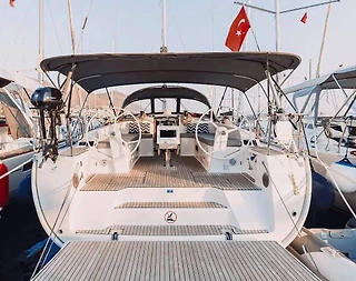 Göcek'in Eşsiz Maviliğinde, 4 Kabinli, 8 Kişilik, Kiralık Tekne - 2