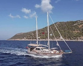 Göcek'te Engin Denizlere Açılmak İçin, 6 Kişilik, Lüks Kiralık Gulet - 3