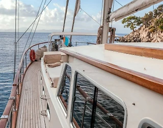 Göcek'te Engin Denizlere Açılmak İçin, 6 Kişilik, Lüks Kiralık Gulet - 4