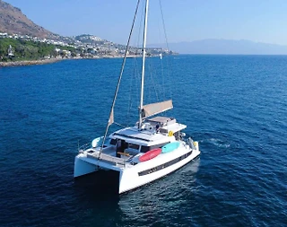 Göcek'te Eşsiz Güzellikteki Denizde, 2022 Model, 4 Kabinli Katamaran - 2