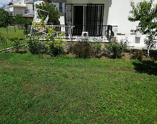 Kuşadası Davutlar'da Merkezi Konumda, Ortak Havuzlu, Kiralık Villa - 5