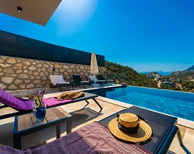 Kaş Bezirgan'da Enfes Doğa Manzaralı, Özel Havuzlu, Lüks Villa - 3