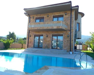 Kemer Tekirova'da Modern Tasarımlı, Özel Havuzlu, 8 Kişilik Villa - 1