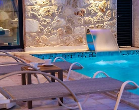  Kaş Yeşilköy'de Gözlerden Uzak, Özel Havuzlu, Jakuzili, Kiralık Villa - 2