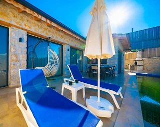 Kaş Yeşilköy'de Gözlerden Uzak, Özel Havuzlu, Jakuzili, Kiralık Villa - 1