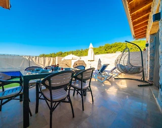 Kaş Yeşilköy'de Gözlerden Uzak, Özel Havuzlu, Jakuzili, Kiralık Villa - 3