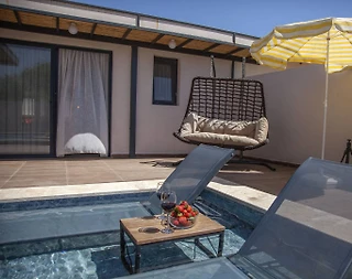 Fethiye Ölüdeniz'de Enfes Tasarımlı, Özel Havuzlu, Konforlu Villa - 5