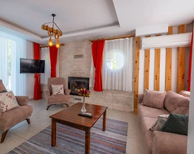 Fethiye Ölüdeniz'de Merkezi Konumda, Özel Havuzlu, Estetik Villa - 3