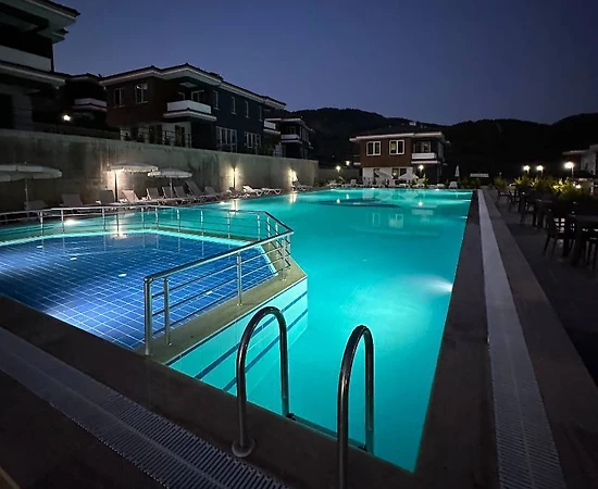 Muğla Dalaman'da Ortak Havuzlu, Çekirdek Ailelere Uygun, Tatil Evi - 1