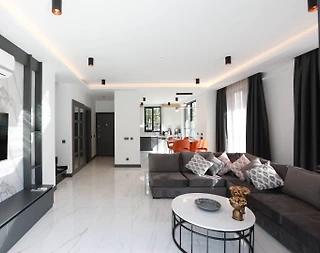 Antalya Kemer'de Ailelere Uygun, Ortak Havuzlu, Modern Villa - 5