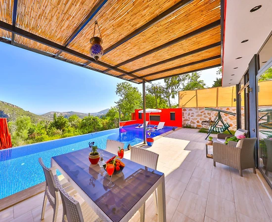 Kaş İslamlar'da Sakin Konumda, Özel Havuzlu, Balayı Villası - 1