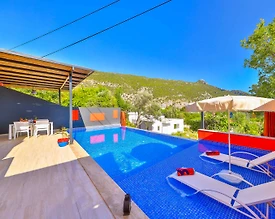 Kaş İslamlar'da Sakin Konumda, Özel Havuzlu, Balayı Villası - 2