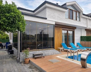 Kemer Göynük'te Muhteşem Doğa Manzaralı, Isıtmalı Havuzlu, 3+1 Villa - 3