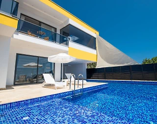 Kaş Bezirgan'da Sakin Konumda, Özel Havuzlu, Modern Villa - 2