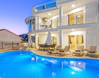 Kaş Kalkan'da Enfes Deniz Manzaralı, Özel Havuzlu, Lüks Villa - 3