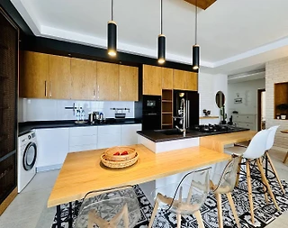 Kıbrıs İskele’de Tesis İçerisinde, Ortak Havuzlu, 4+1 Daire - 4