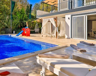 Kaş İslamlar'da Muhteşem Doğada, Özel Havuzlu, Kiralık Villa - 1