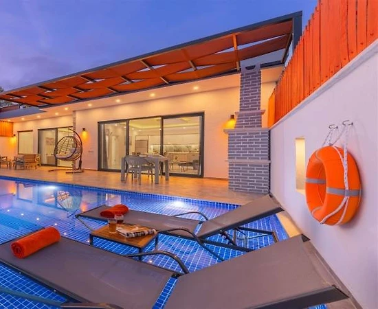 Kaş İslamlar'da Çiftlere Uygun, Özel Havuzlu, Estetik Villa - 1