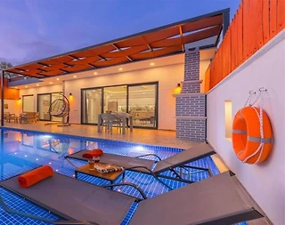 Kaş İslamlar'da Çiftlere Uygun, Özel Havuzlu, Estetik Villa - 1