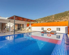 Kaş İslamlar'da Çiftlere Uygun, Özel Havuzlu, Estetik Villa - 3