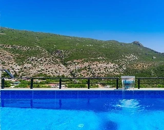 Kaş İslamlar'da Dağ ve Orman Manzaralı, Özel Havuzlu, 2+1 Villa - 1